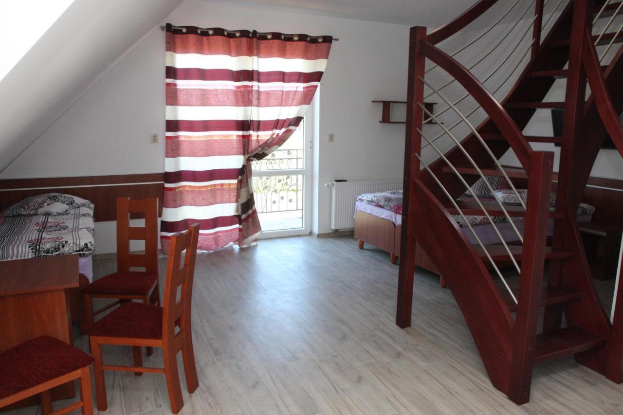 Diament Bed & Breakfast เรวัล ภายนอก รูปภาพ